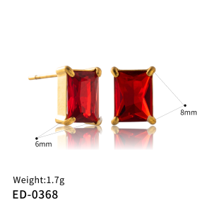 Rectangular gold stud earrings