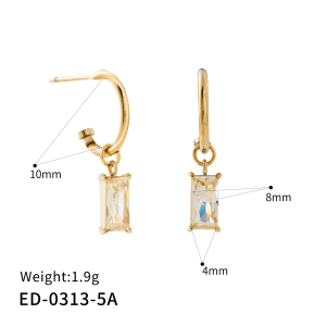 C-shaped stud earrings