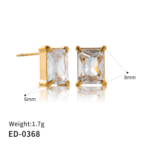 Rectangular gold stud earrings
