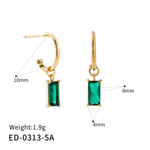 C-shaped stud earrings