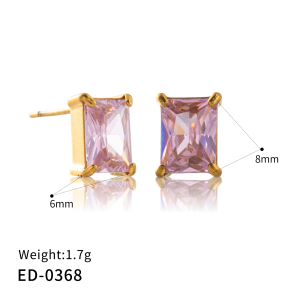 Rectangular gold stud earrings