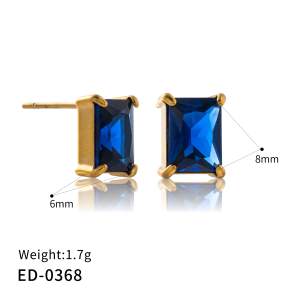 Rectangular gold stud earrings