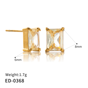 Rectangular gold stud earrings
