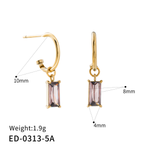 C-shaped stud earrings